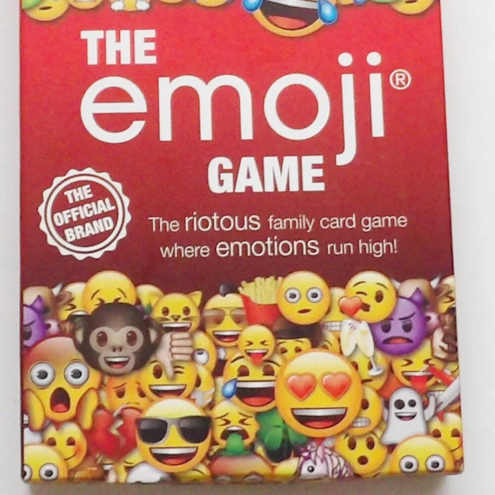 The Emoji Game Family Card Game Brand New for Ages 8+